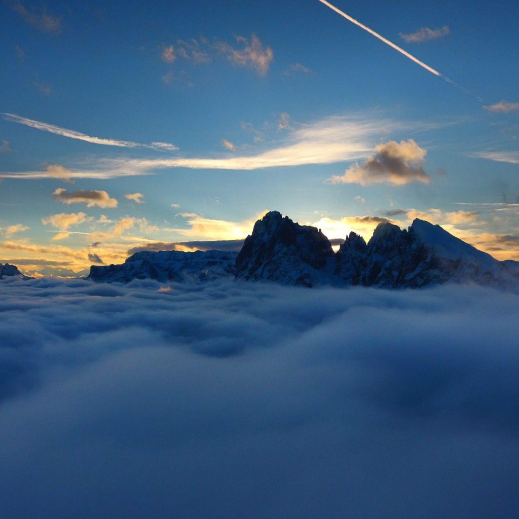 Rientro elicottero Aiut Alpin Dolomites alla base