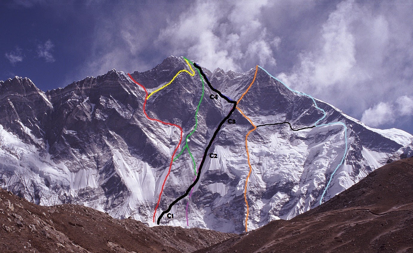 Parete sud Lhotse. Nera: via tentata dai coreani nel 2014 e 2015. Gialla: via Cesen, 1990. Verde: via russa 1990. Foto @ Altitude Pakistan