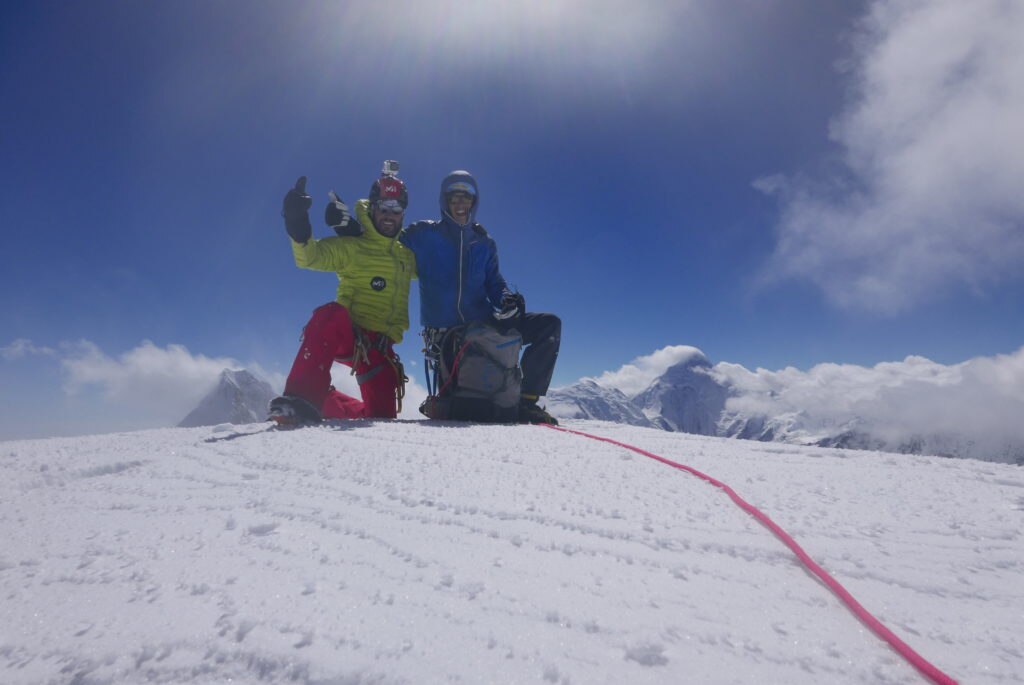 In vetta al Jiazi Feng dopo la salita della cresta