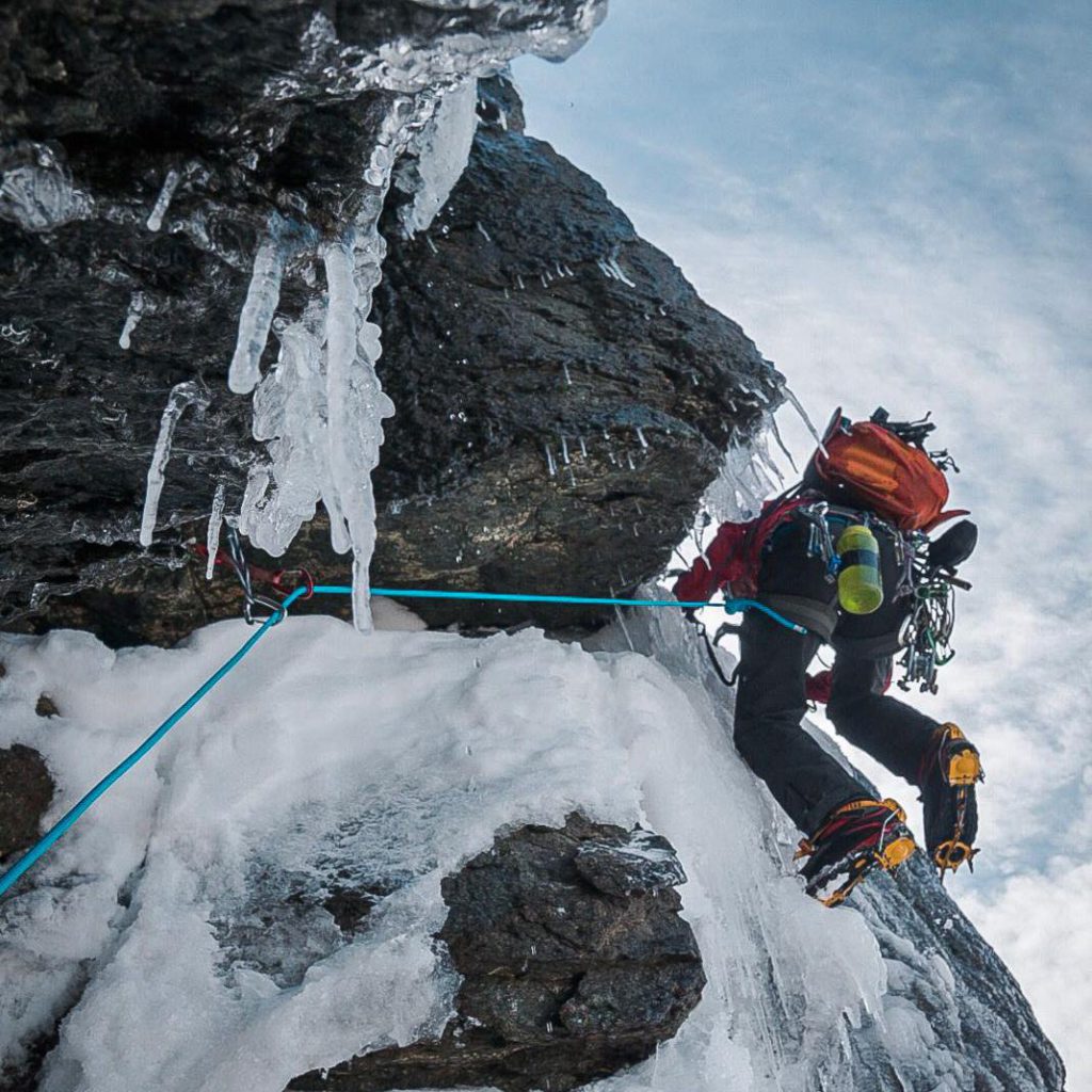 Foto @ James Monypenny Facebook