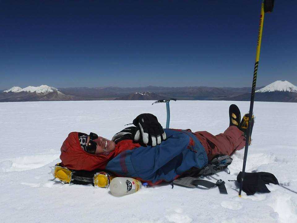 Tomas Franchini sulla vetta del vulcano Sajama. Foto @ Facebook