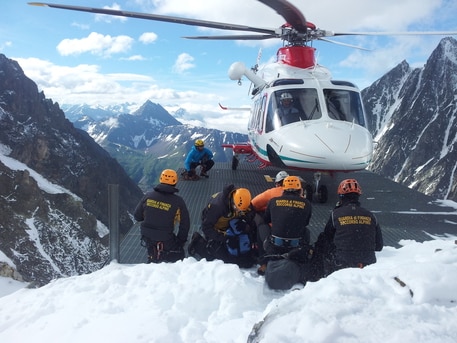 alpinismo, cronaca, Cervino, Colle del Leone
