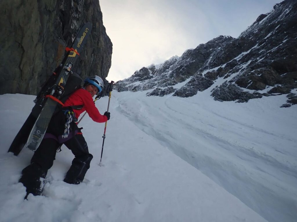 Devisl Paw Foto @ Caro North