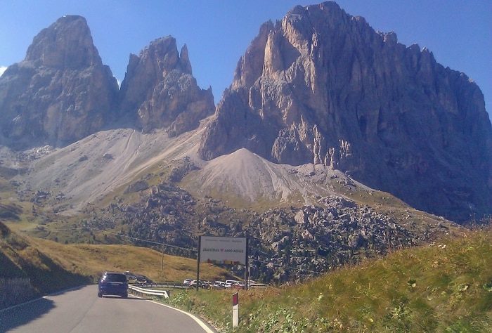 dolomiti, passo sella, lago braies, attualità, traffico, UNESCO