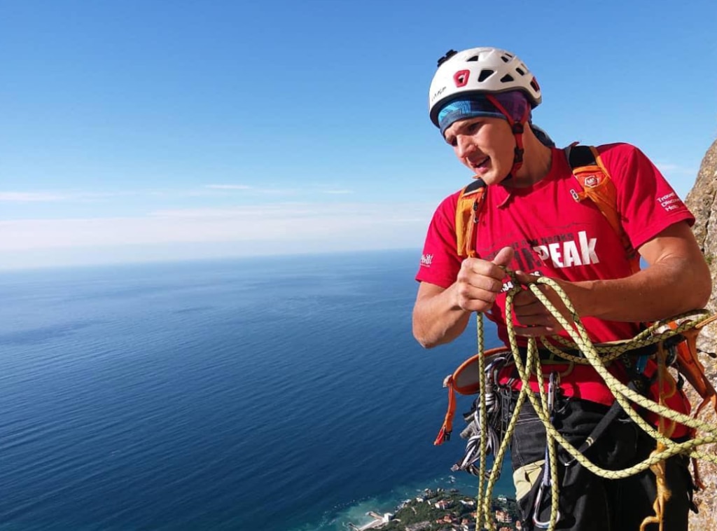 Alpinismo, Latok I, Alexander Gukov