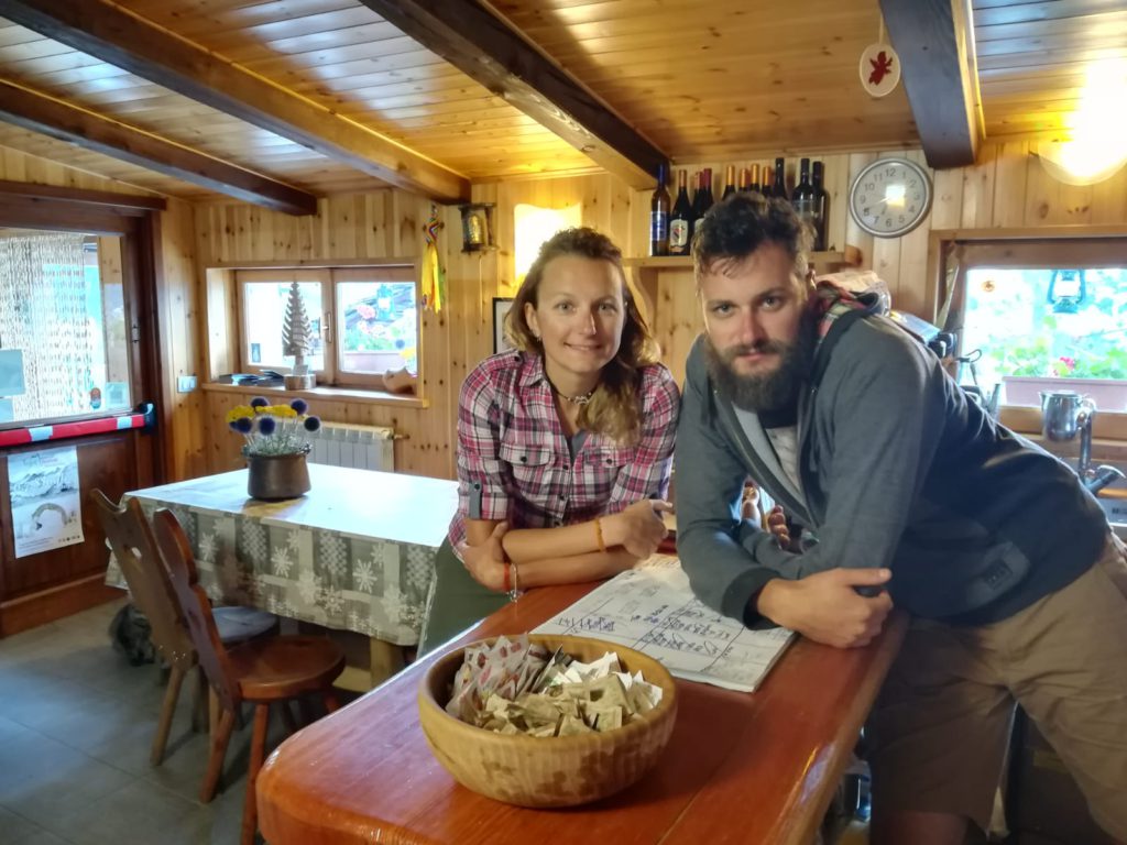 Valerie e Julien, gestori del rifugio Ferraro