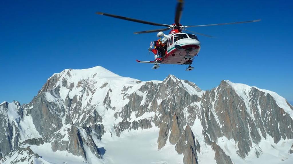 Monte Bianco, Soccorso Alpino, elicottero