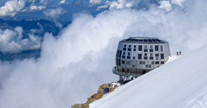 monte bianco, rifugio router, chamonix, alpinismo
