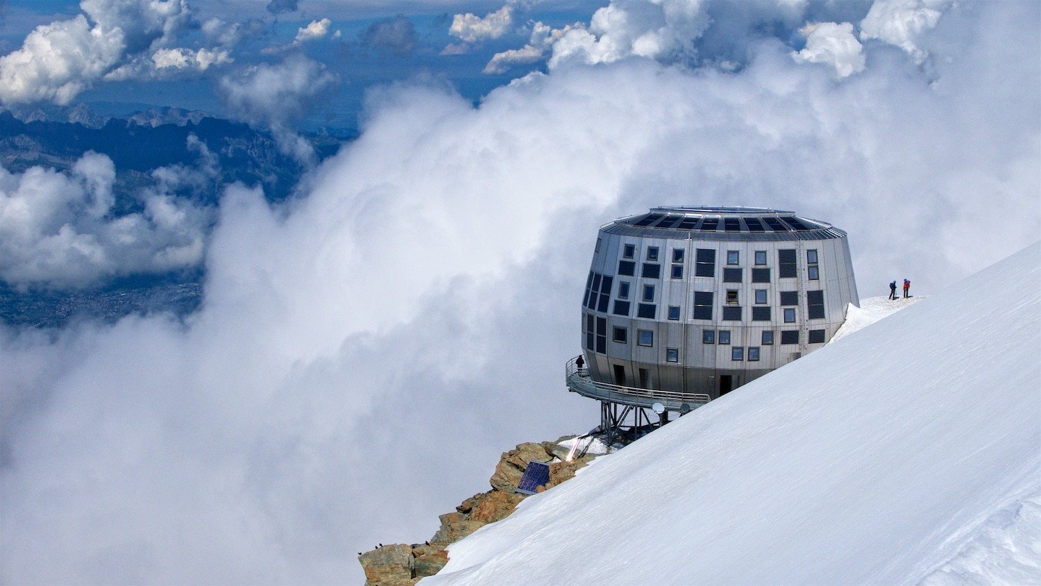 monte bianco, rifugio router, chamonix, alpinismo
