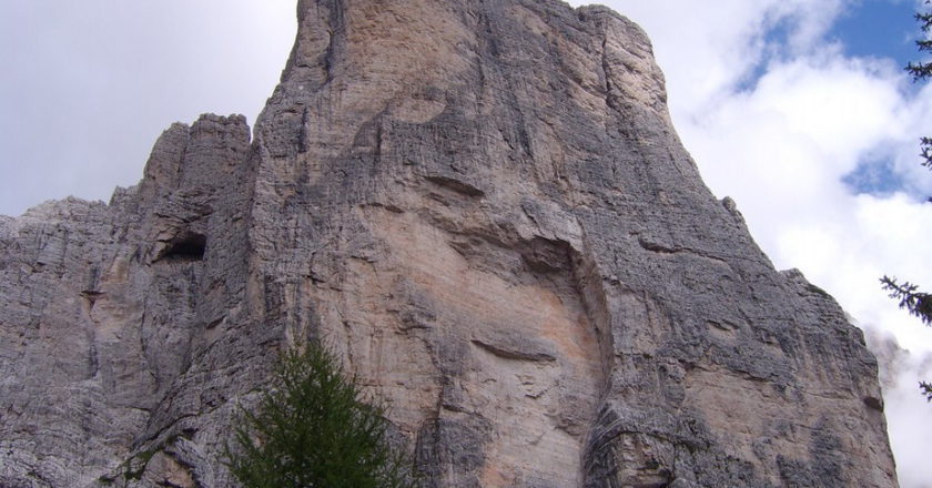 Torre Venezia, Via Tissi, crollo, traverso