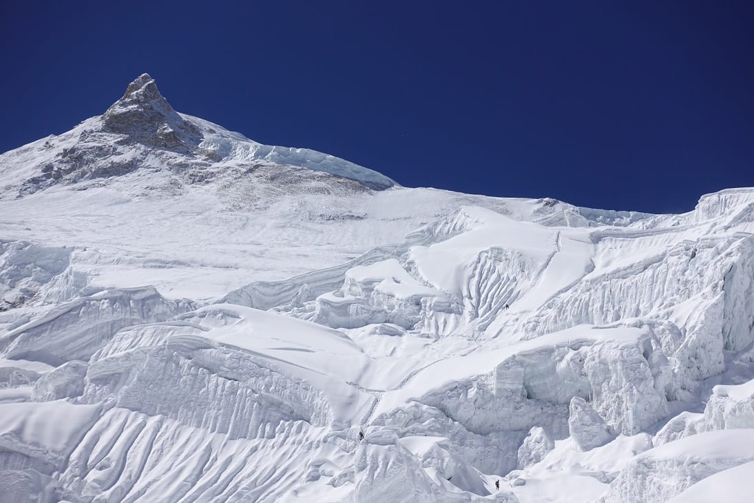 Manaslu, ottomila, alpinismo