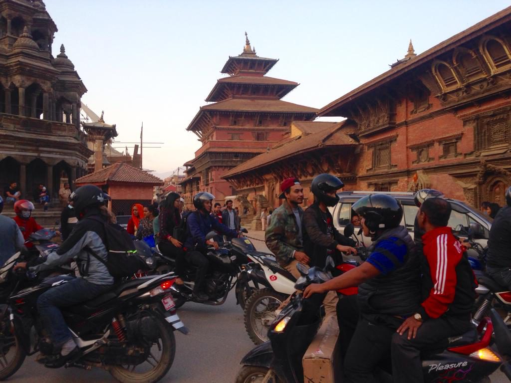 Futura Italia, Unimont, Nepal, Laboratorio Piramide, Evererst, EvK2CNR