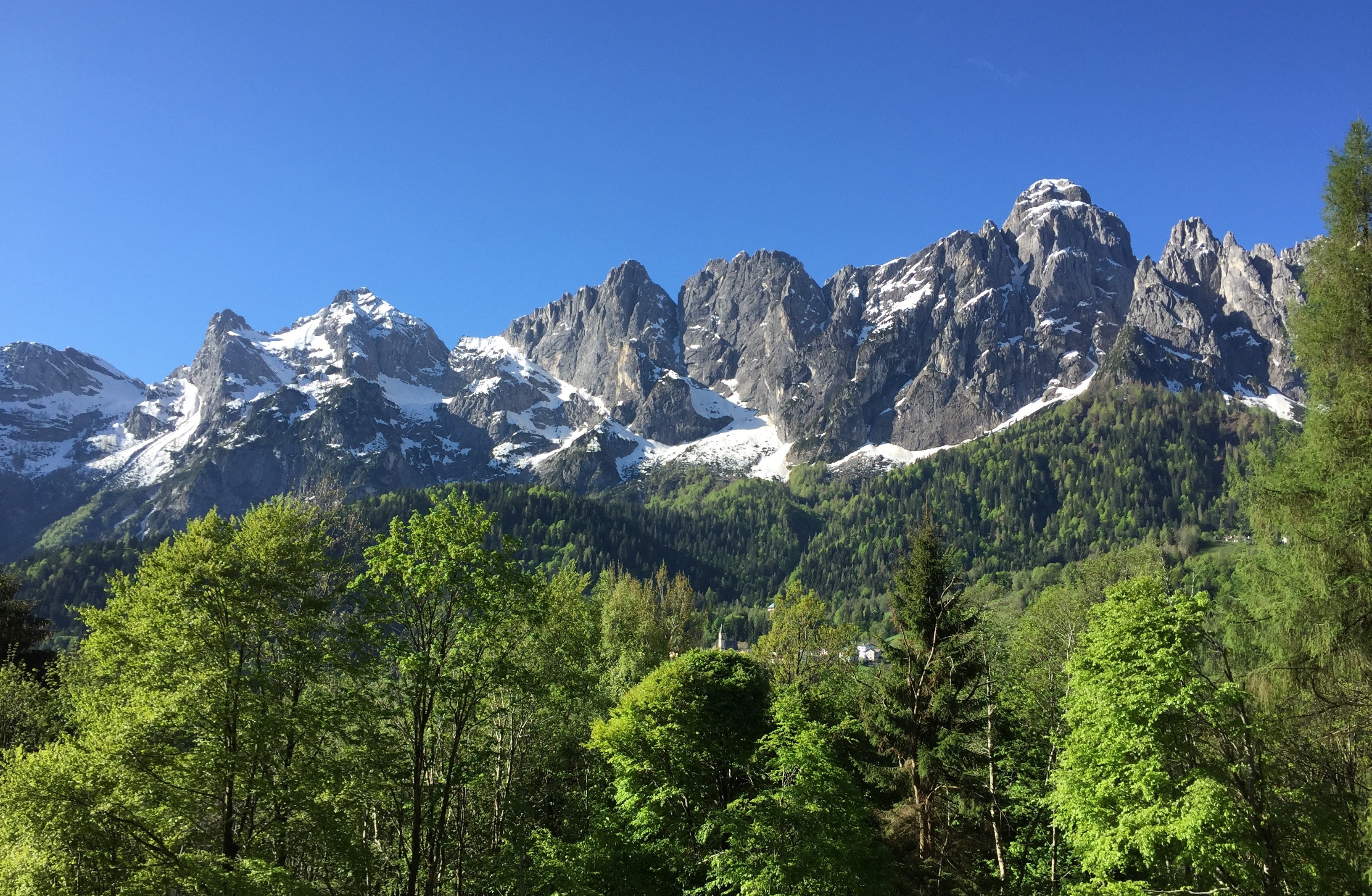 Photo of In edicola – Dolomiti Bellunesi da esplorare e conoscere con le guide di Meridiani Montagne