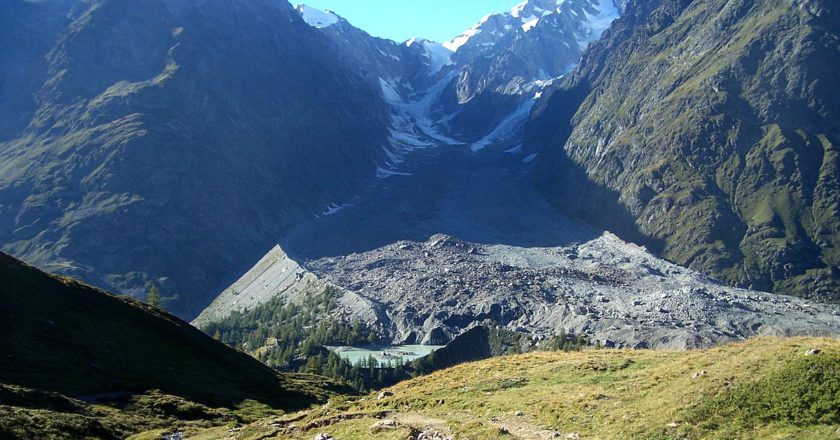 Ghiacciaio Miage, cronaca, Monte Bianco