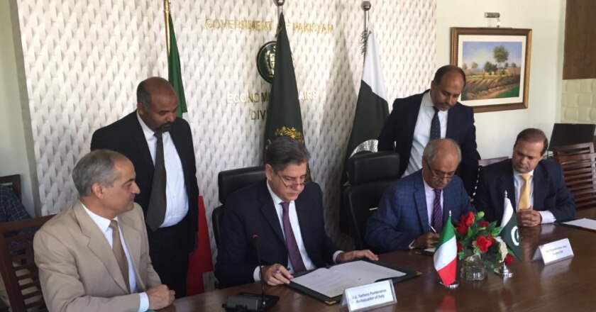 EvK2CNR, Pakistan, sviluppo sostenibile