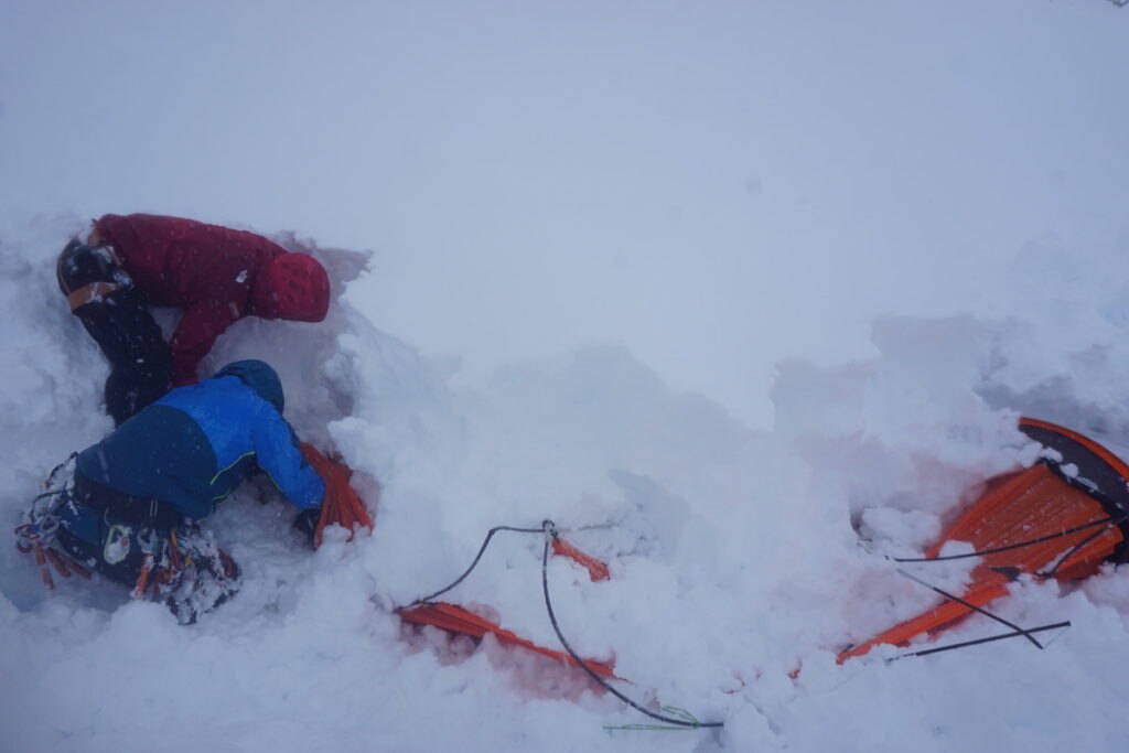 Foto Genki Narumi, Yusuke Sato and Hiroki Yamamoto - Alpinist
