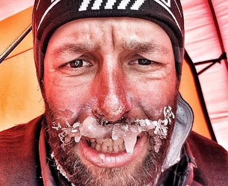 Photo of Difficoltà per Danilo Callegari che continua la marcia verso il Polo Sud