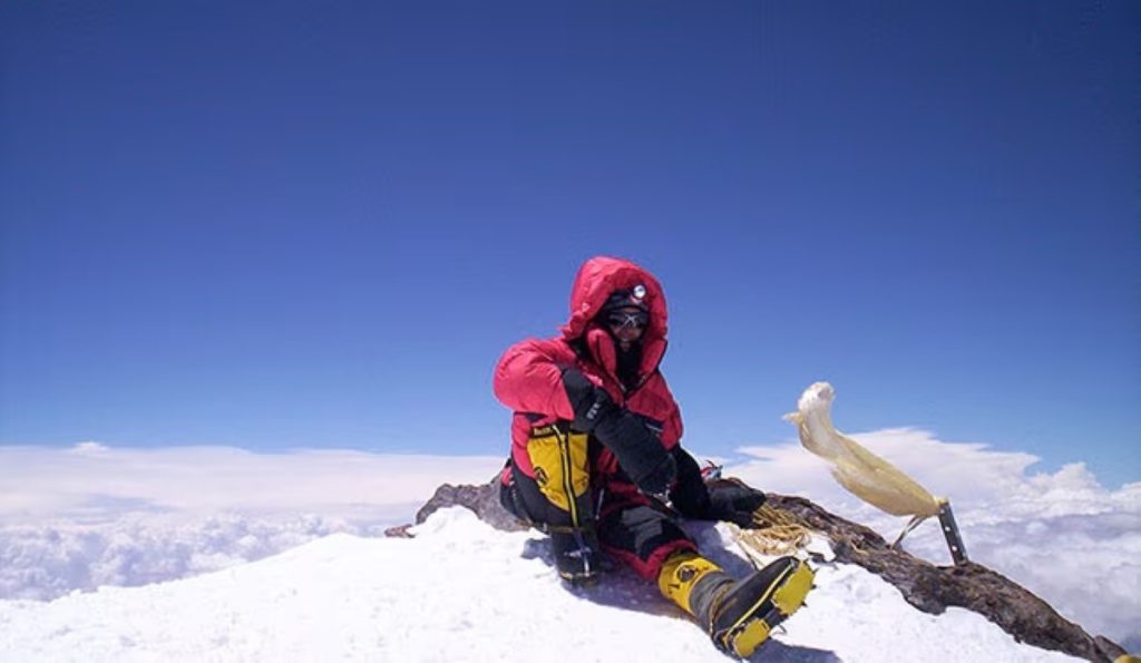 Marianne Chapuisat sulla vetta del Cho Oyu