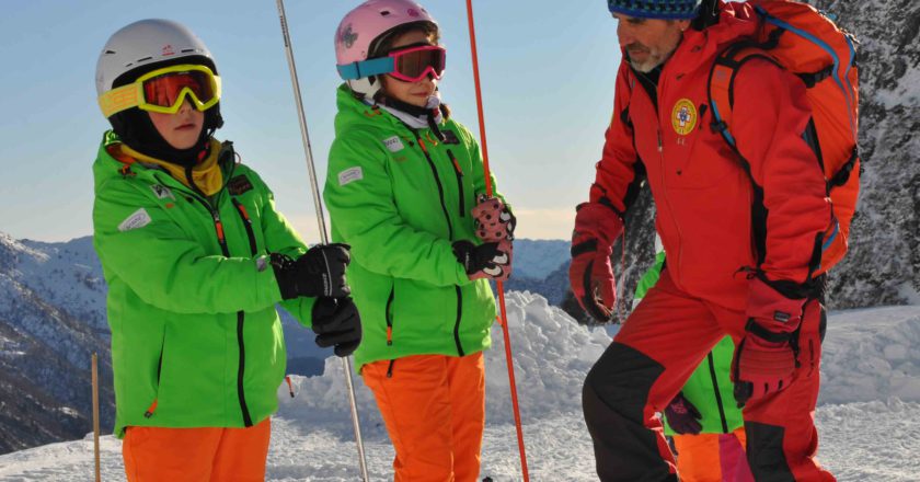 sicuri sulla neve, sicurezza in montagna, soccorso alpino