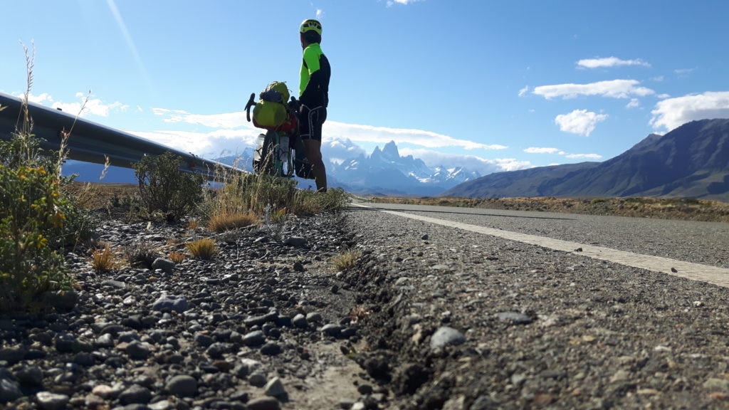 Sulla strada per El Calafate. Foto Mirco Robaldo