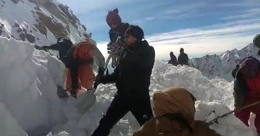 valanga, himalaya, ladakh