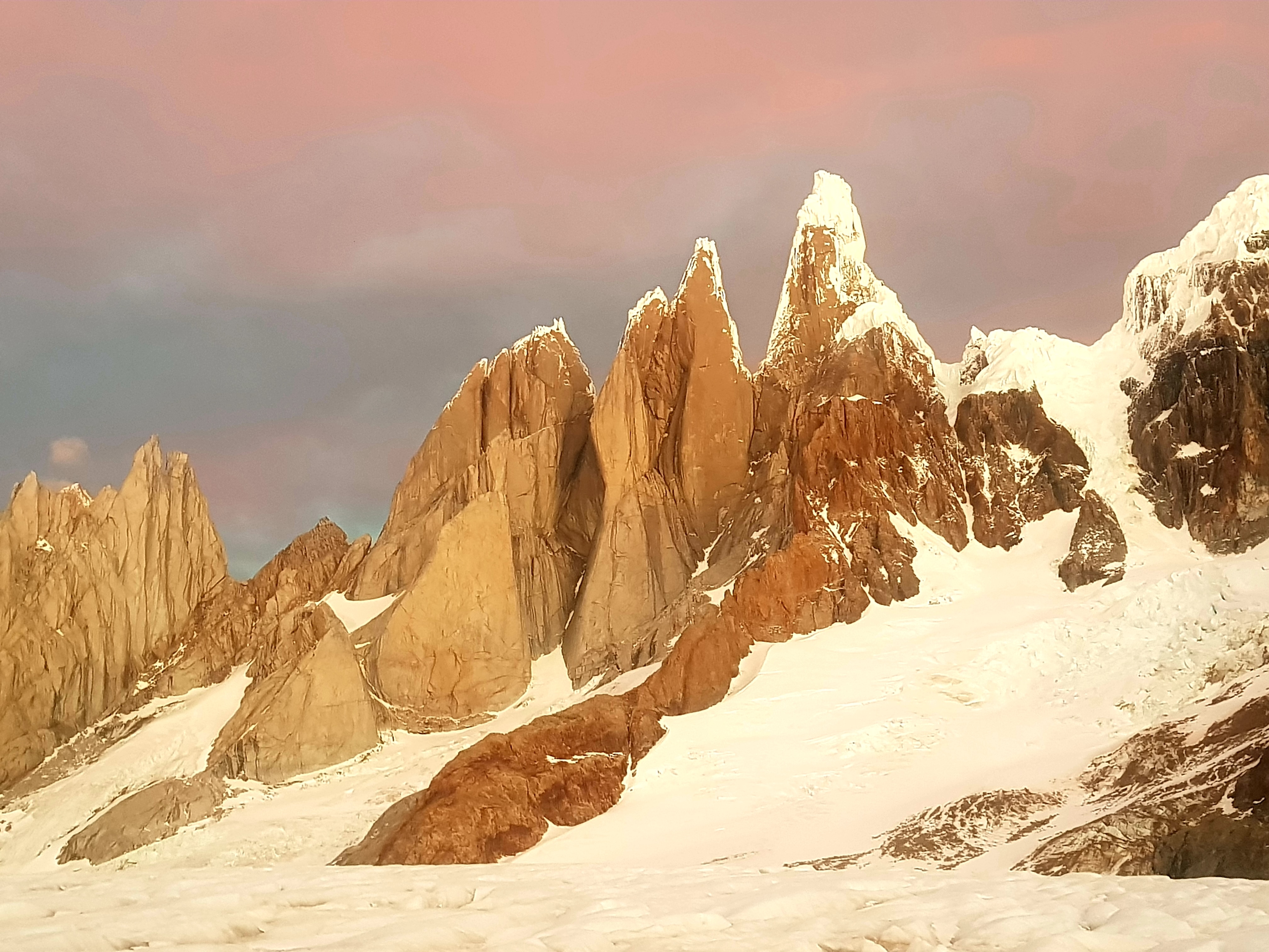 Photo of Patagonia: Fabian Buhl in parapendio dal Cerro Torre