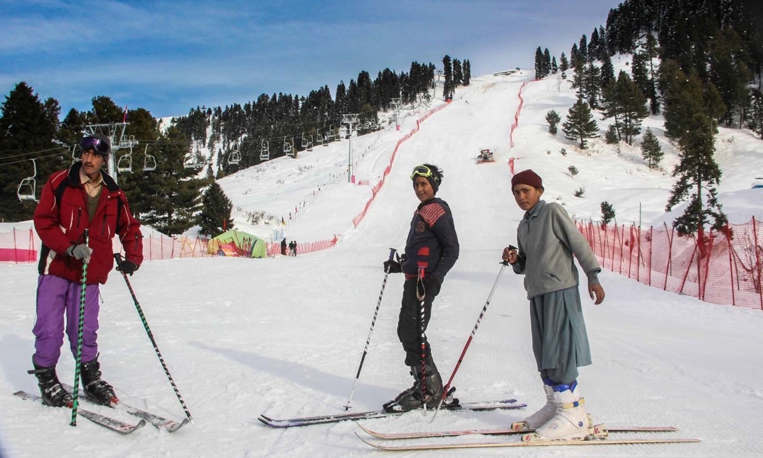Photo of Sciare sulle montagne del Pakistan