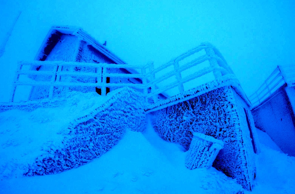 Il rifugio Rinaldi d'inverno