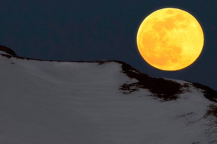La Superluna del 19 febbraio sul Monte Terminillo - Foto @Francesco Patacchiola