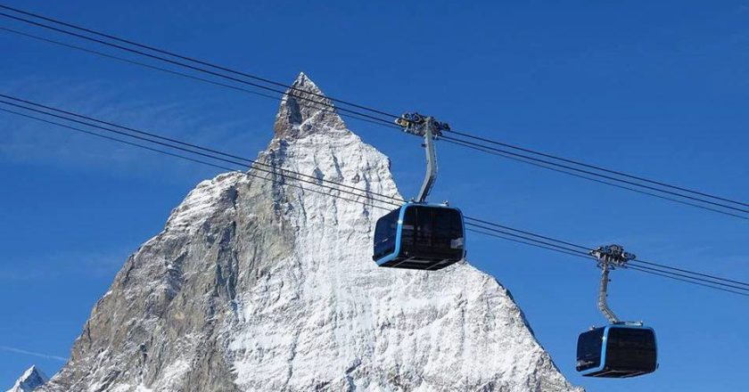 Zermatt, Cervinia, Alpine Crossing, funivia, Svizzera, Matterhorn