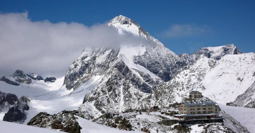rifugio casati e guasti, marco confortola, cevedale, valanga, chiusura