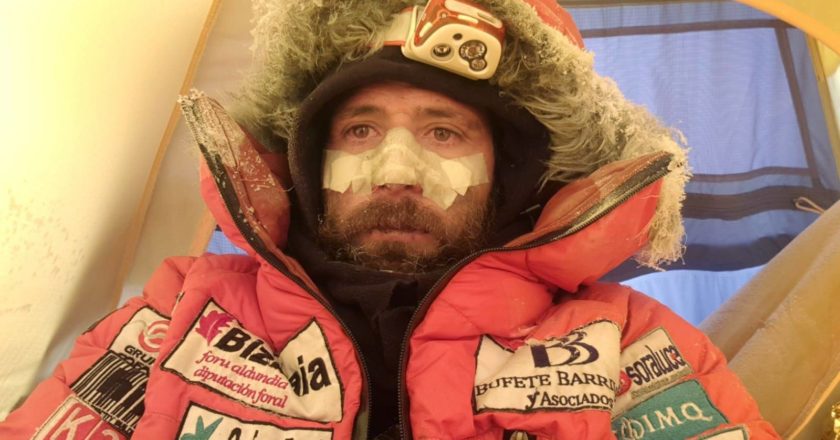 alex txikon, k2, simone moro, alpinismo, invernale