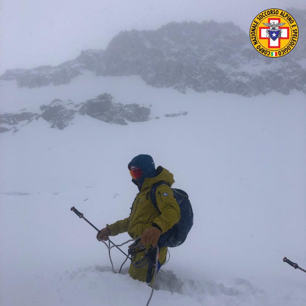 Le squadra di soccorso del CNSAS durante l
