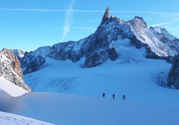Photo of Valle d’Aosta, si torna a fare scialpinismo senza obbligo di accompagnamento