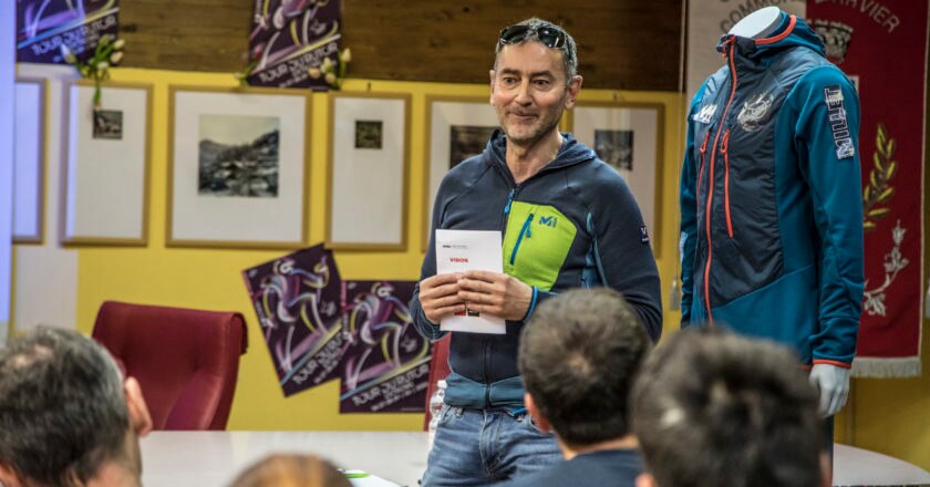 Hervè Locatelli, direttore commerciale per L’Europa del Sud, presenta la nuova pillole collection. Foto MIllet