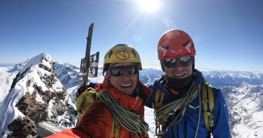 François Cazzanelli con Francesco Ratti sulla vetta del Cervino