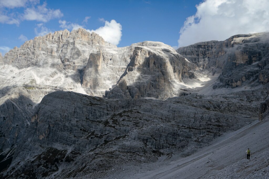 Da sinistra, Cima Undici, la Cresta Zsigmondy e il Monte Popera. Foto @ Marco Albino Ferrari