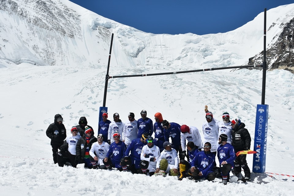 Photo of Everest Rugby Challenge. Realizzata la partita di rugby più alta di tutti i tempi