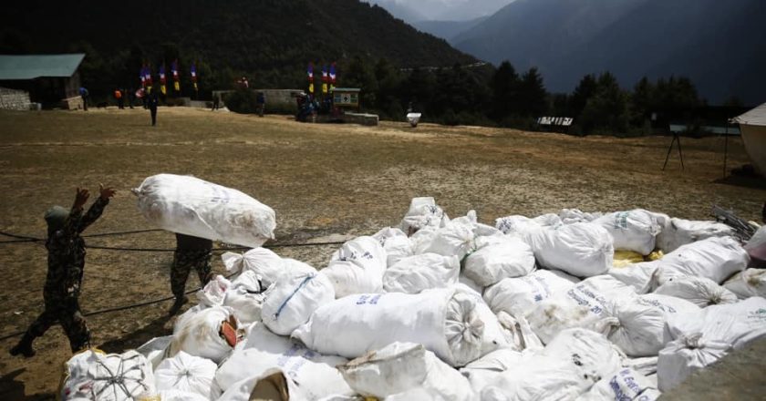 nepal, everest, pulizia, spazzatura, inquinamento
