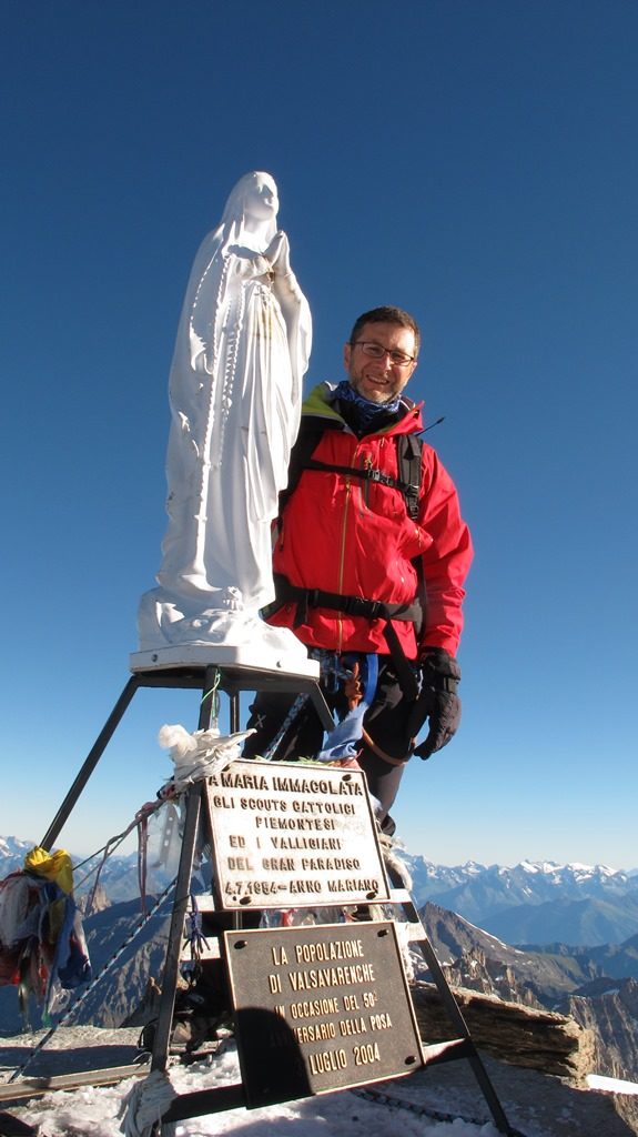 Fabio Fazio in vetta al Gran Paradiso. Foto archivio Abele Blanc