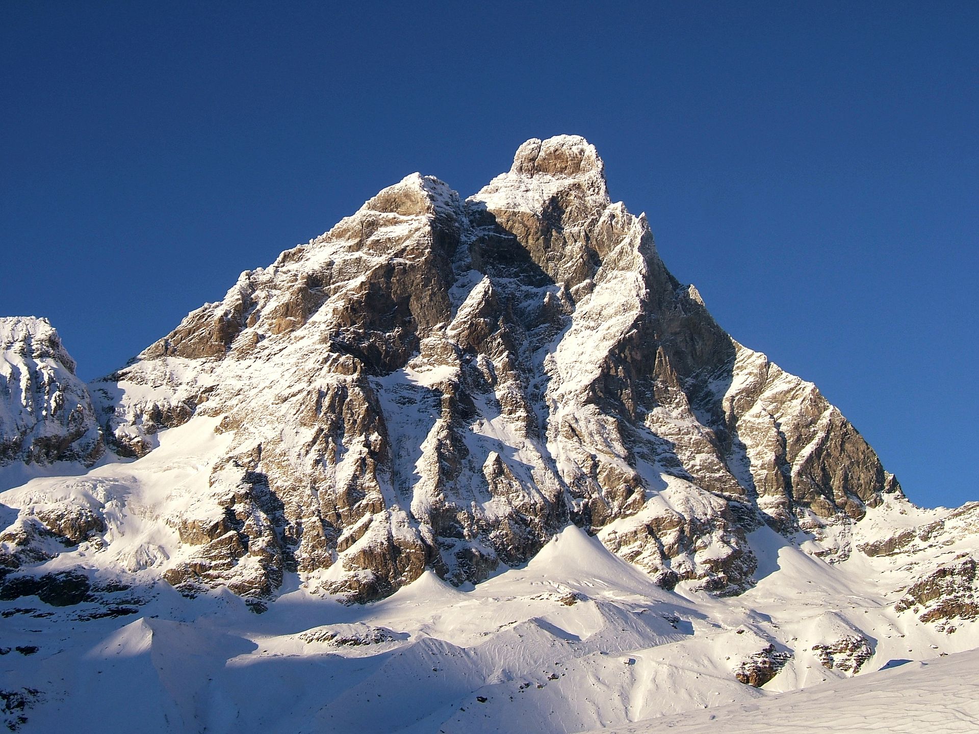 cervino, capanna carrel, alpinismo