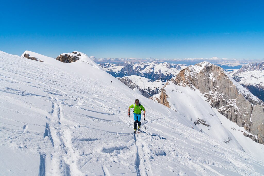 Salita sugli sci a Punta Penia (3.343 m)