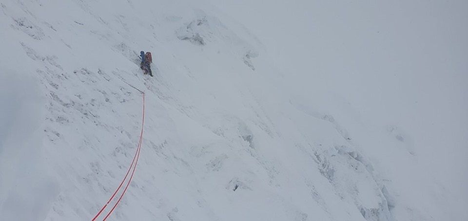 Terzo giorno di salita con peggioramento del meteo #BlackYakAnnapurnaExpedition2019 - Photo Courtesy @Adam Bielecki FB Page