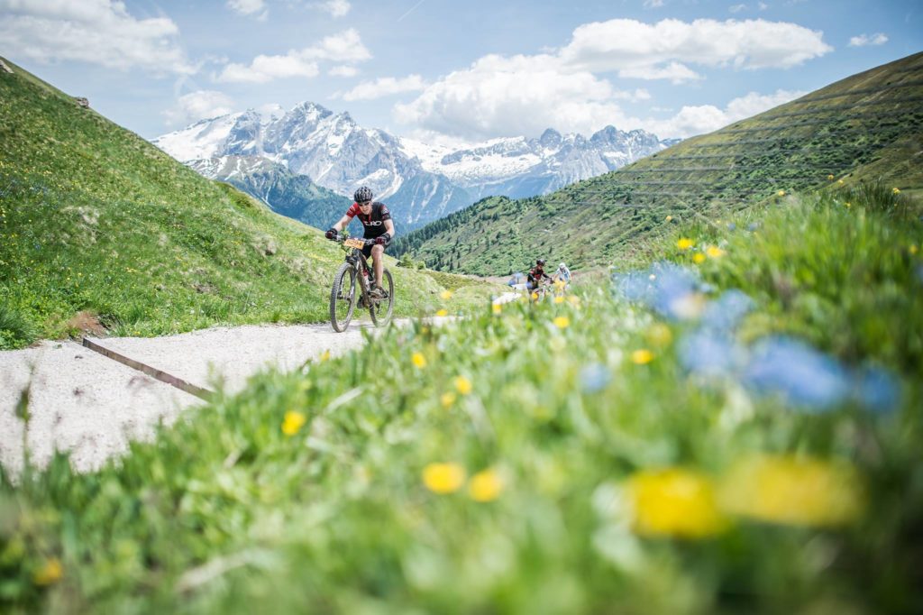 Val Gardena (foto @ mtb-dolomites.com)