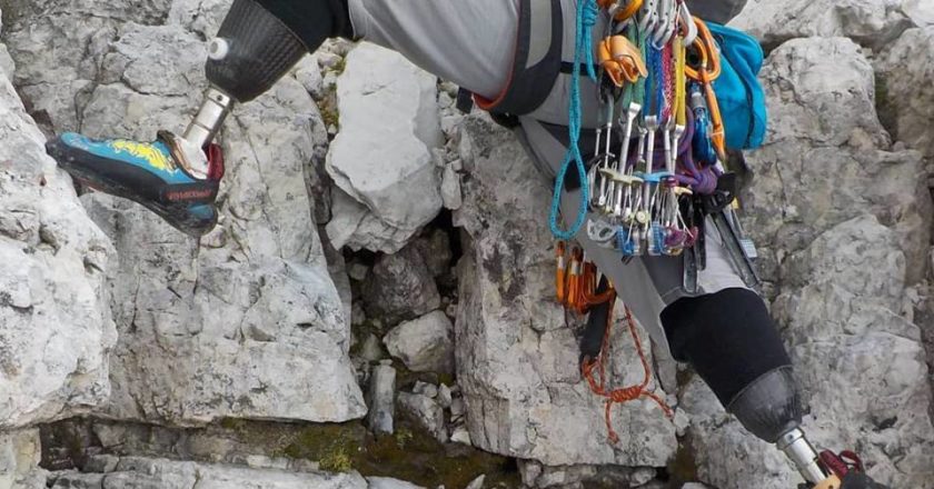 andrea lanfri, monte rosa, santiago de compostela, everest, meningite
