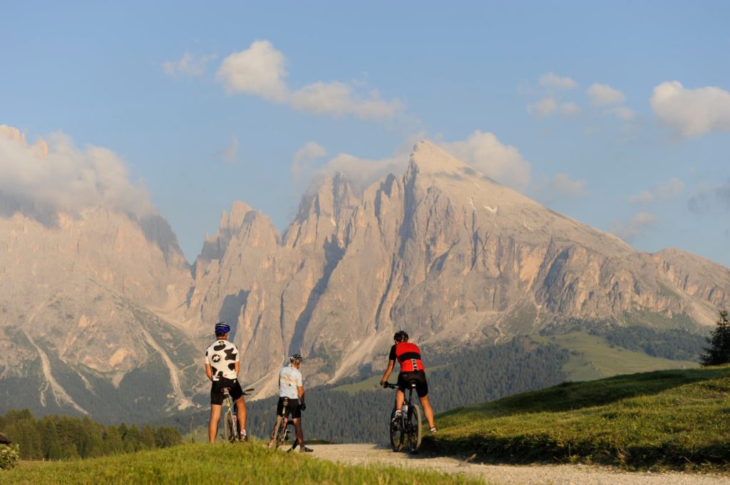 Val Gardena (foto @ mtb-dolomites.com)