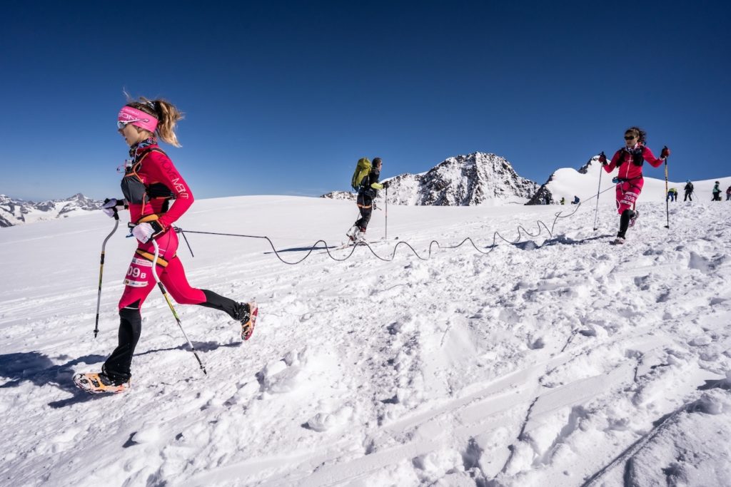 Giudita Turini e Laura Beseghini, in testa alla gara prima del ritiro.