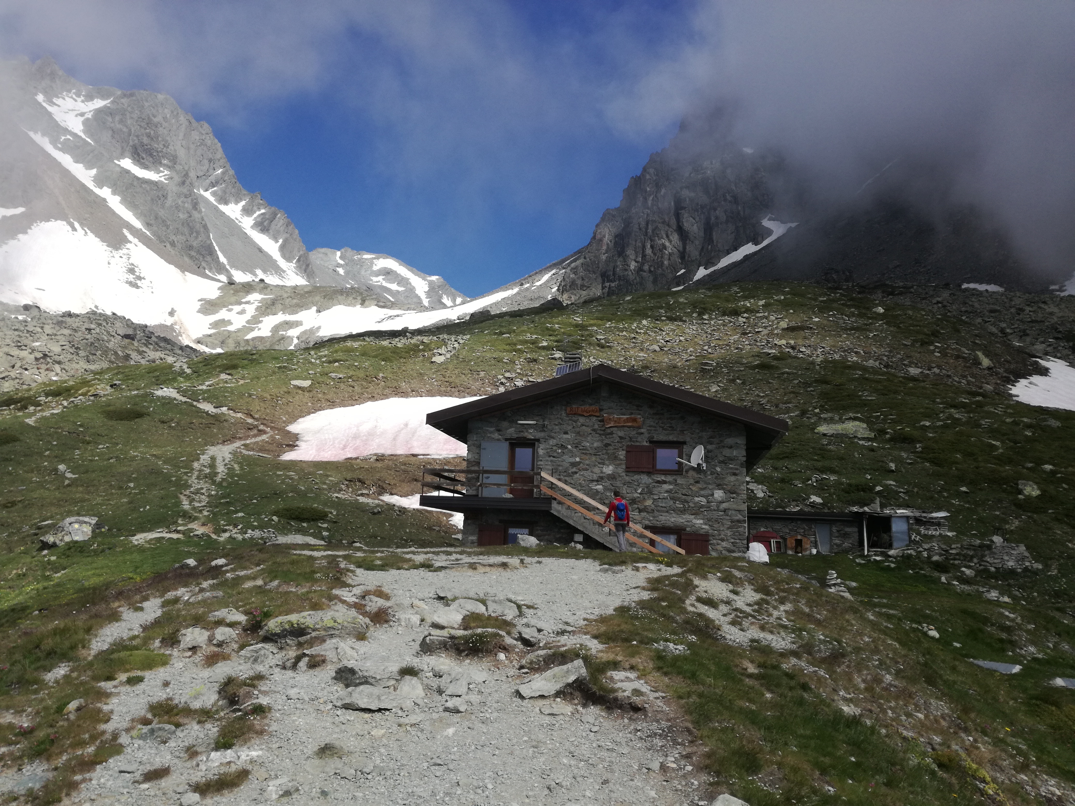Photo of Rifugi in montagna, le buone pratiche da adottare secondo il CAI
