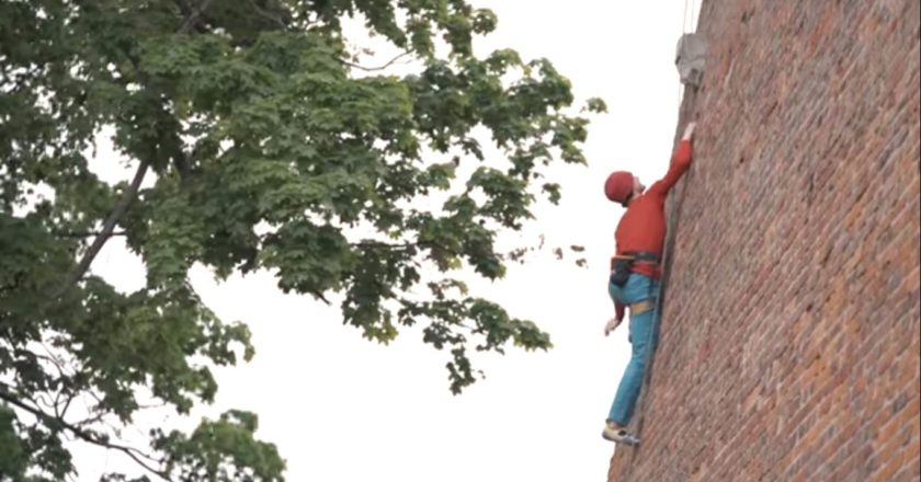 adam ondra, road to tokyo, brno, castle, boulder