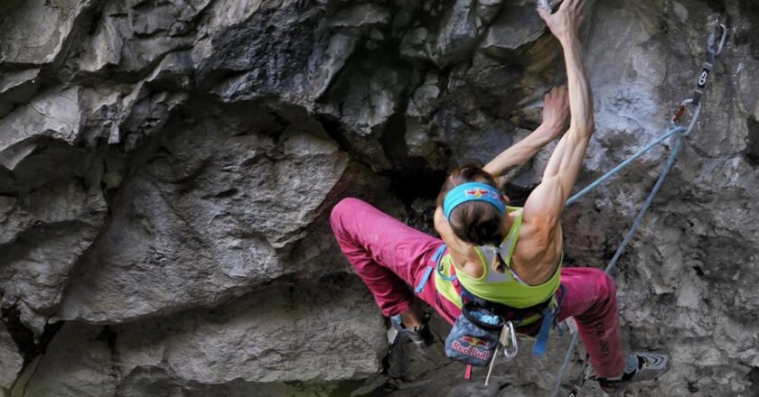 angela eiter, arrampicata, arco